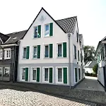 Graefrather Hof Hotel 4*