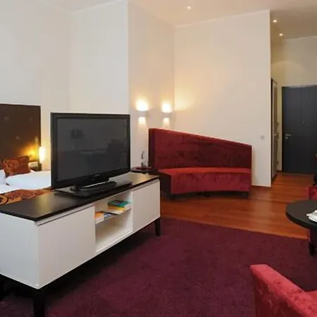 Graefrather Hof Hotel 4*