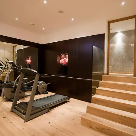 Hotel Graefrather Hof 4*