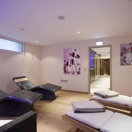 Hotel Graefrather Hof 4*